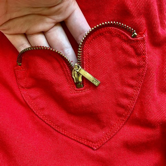 RARE SOHO BABE || RED HEART POCKET SLIM JEANS - Picture 1 of 9